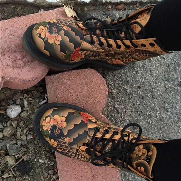 dr martens 1460 tattoo